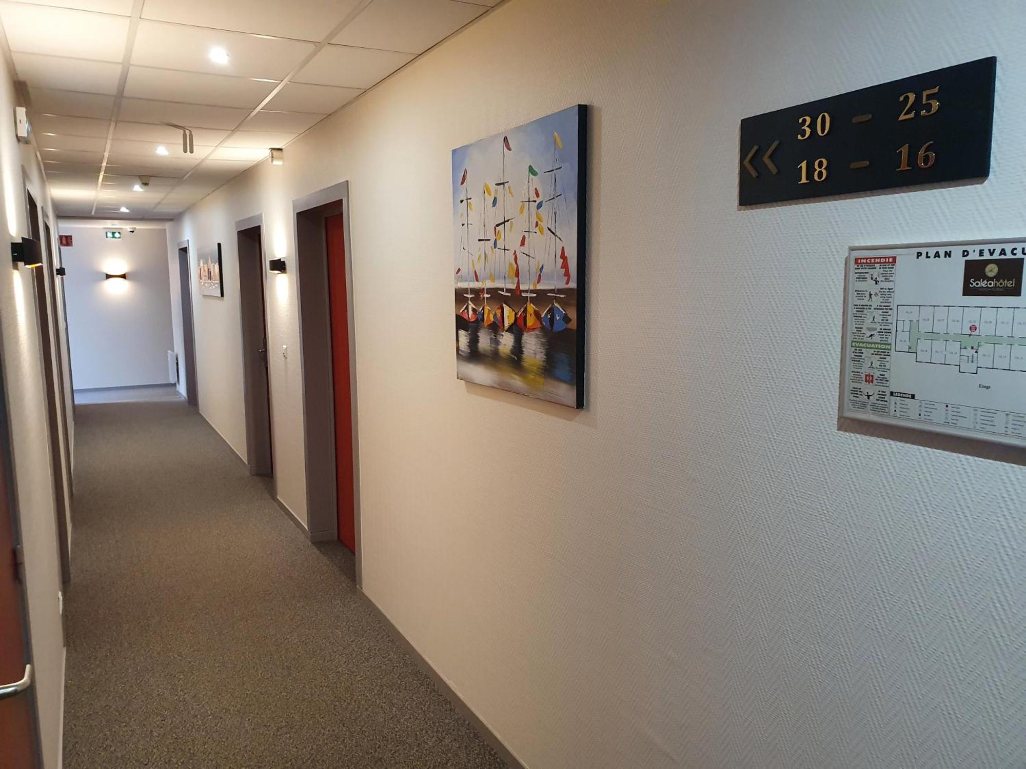 Hotel Salea Pornic Kültér fotó