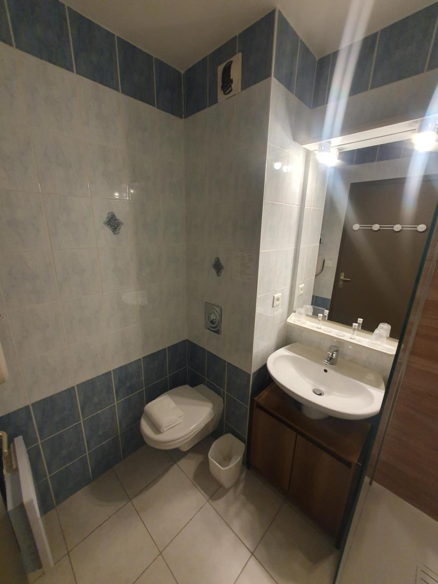 Hotel Salea Pornic Kültér fotó
